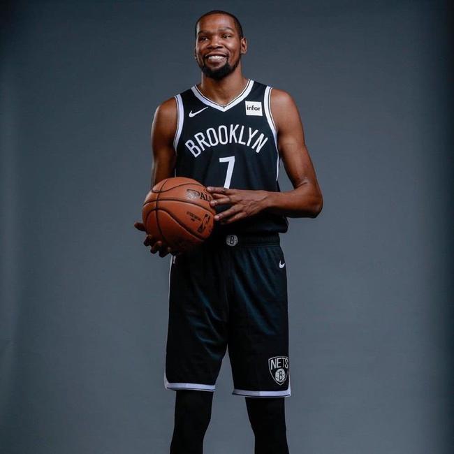 战中首发登 战中首发登