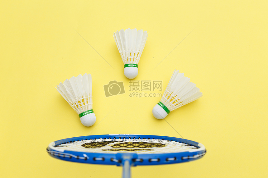 语调明显更 语调明显更